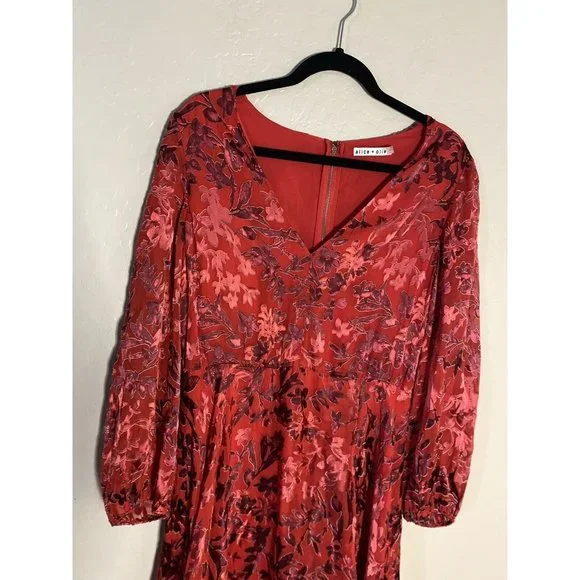 Alice + Olivia dress Red floral long sleeve sheer 14 midi wrap Alice + Olivia dress Red floral long sleeve sheer 14 midi wrap